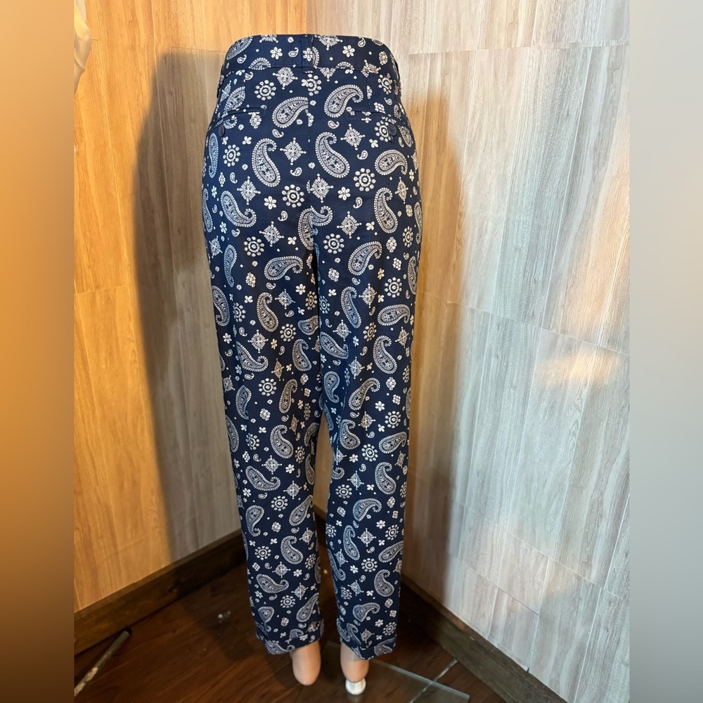 Talbot’s The Weekend Chino Navy Paisley Ankle Cropped Pants - Picture 2 of 11